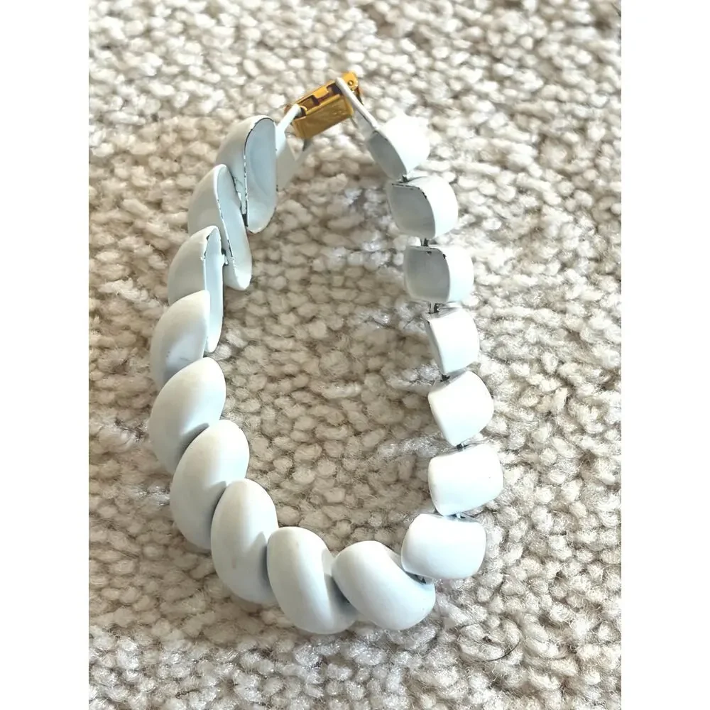 Vintage Napier White Enamel Link Bracelet Gold Tone 7 Inch Signed